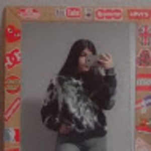 Meet your Posher, Linette